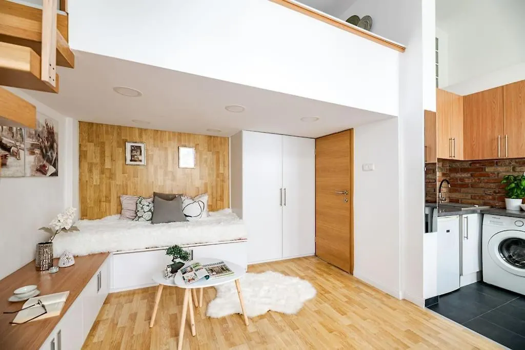 Adina Apartment Budapest 0*,